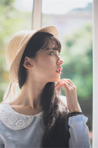 总裁别跪了夫人带小鲜肉去领证了